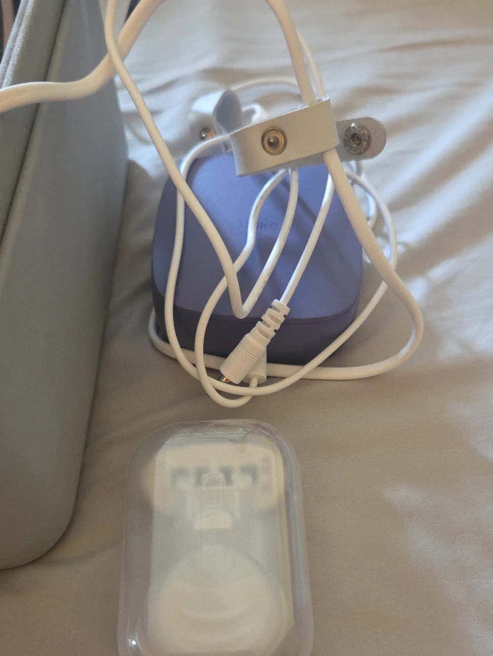White Hair Removal Device - Compact IPL Remover
